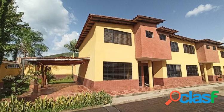 TOWNHOUSE EN VENTA MANANTIAL NAGUANAGUA CARABOBO