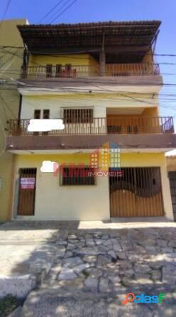 VENDA! Casa triplex no bairro Santo Antônio em Mossoró