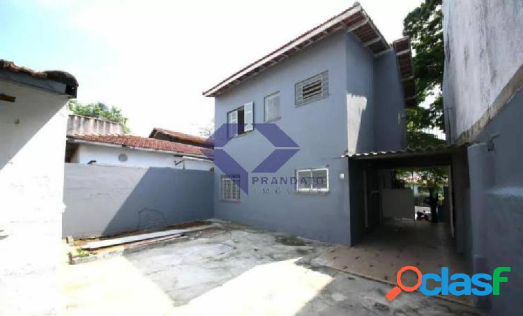 Sobrado a venda com 230m 3 dormitórios 1 suíte 1 vaga no