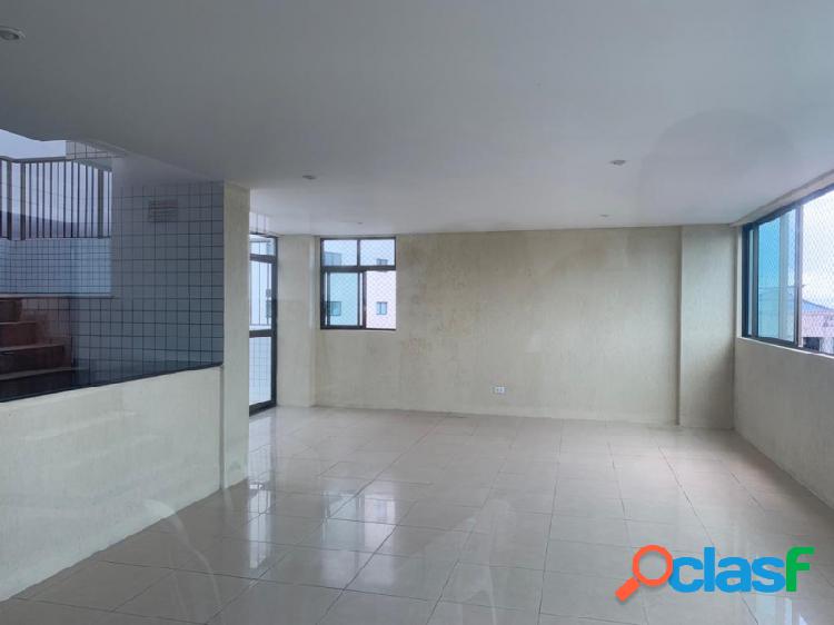 Apartamento com 3 quartos, 86m², à venda