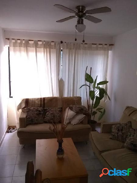Apartamento en Residencias Diamante Trigal