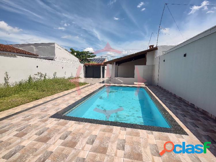 Casa com Piscina no Jardim Carolina em Bauru