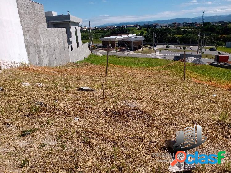 OPORTUNIDADE - VENDA DE TERRENO EM CONDOMÓNIO FECHADO