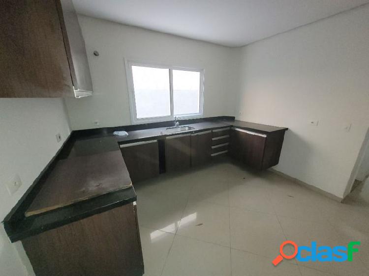 Sobrado LOCAÇÃO 200m², 3 suítes, 3 Vagas - Vila Rosália