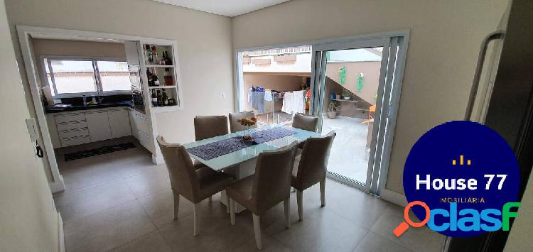 Sobrado a venda com 3 quartos em 165 metros internos Lapa,