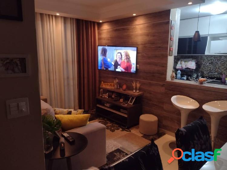 Apartamento com 2 dormitórios à venda, 53 m² por R$