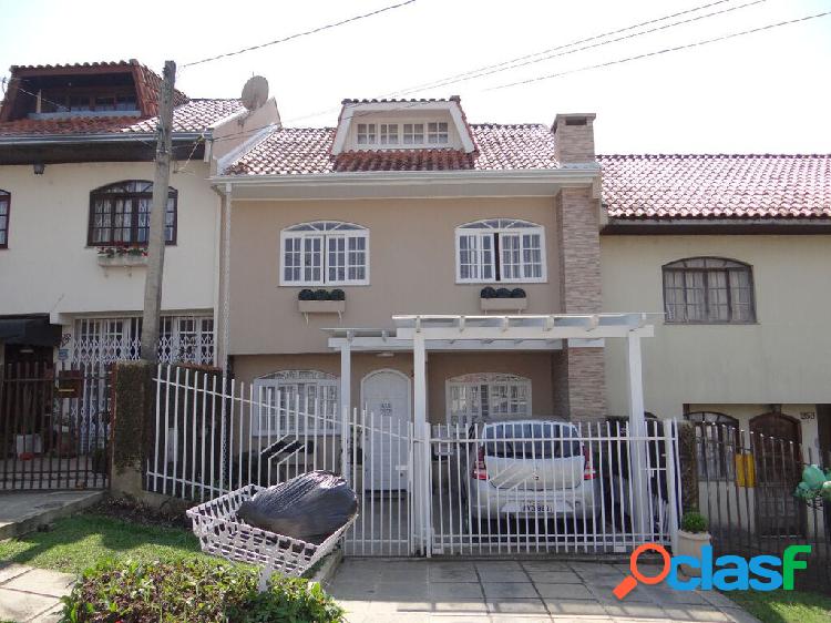 Casa com 3 quartos, 134m², à venda em Curitiba,