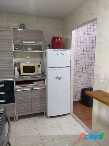 Casa em condomínio com 2 dormitórios, Cotia