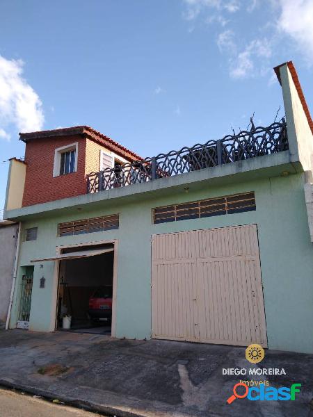 Casa á venda em Terra Preta próximo do centro e