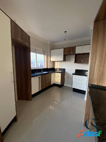 EXCELENTE APARTAMENTO SEMIMOBILIADO COM 2 QUARTOS (1 ST) NO