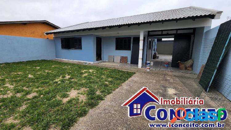 C1056 - Excelente residência com 2 dormitórios no Centro