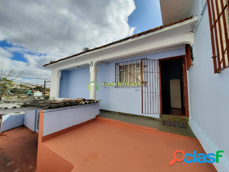 Casa assobradada 2 dormitórios - Jardim Ipanema
