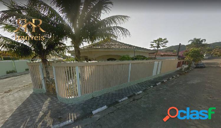 Casa com piscina na praia do sonho em Itanhaém/SP