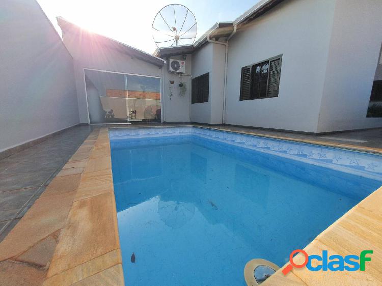 Casa com piscina no Itamaraty em Artur Nogueira - SP