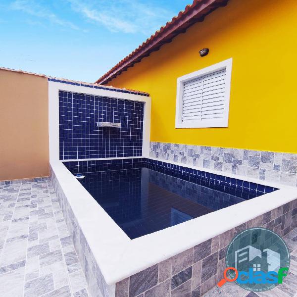 Casa linda com piscina, em Itanhaém