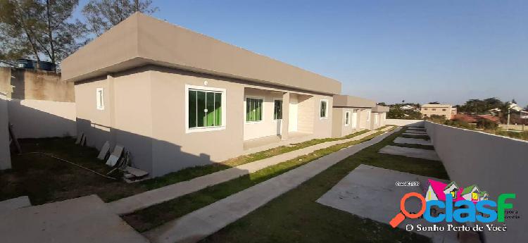 Lindas Casas a Venda, 2 Quartos, a 1 quadra da Praia de