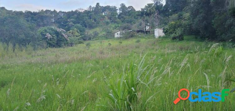 TERRENO EM ÁREA INDUSTRIAL DE 2.500m² EM JARINÚ/SP