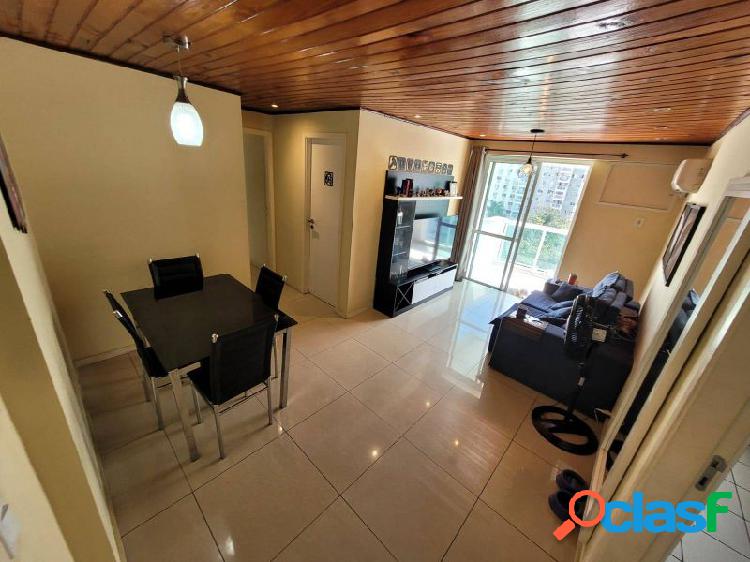 Apartamento com 2 quartos, 65m², à venda em Rio de