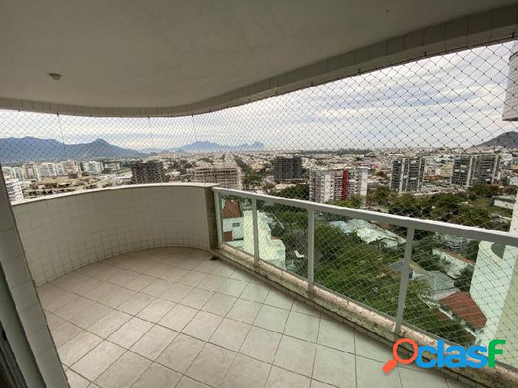 Apartamento com 3 quartos, 92m², à venda em Rio de