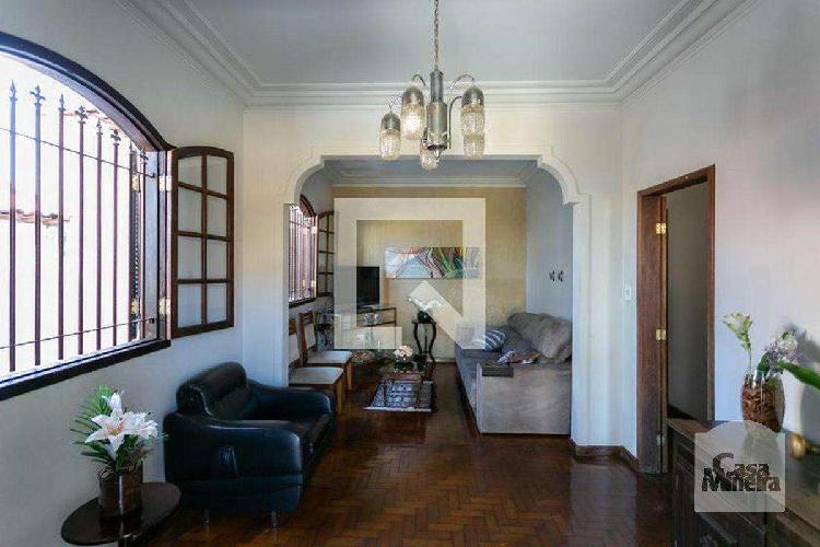 Casa, Santa Efigênia, 3 Quartos, 2 Vagas, 1 Suíte