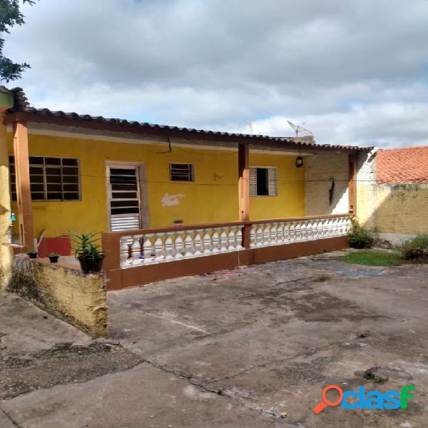 Casa à venda em Várzea Paulista - espaço para mais