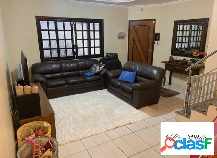Aproveite! Excelente sobrado para você e sua família na