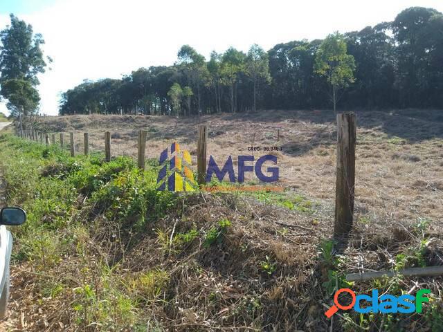 Área em Piedade