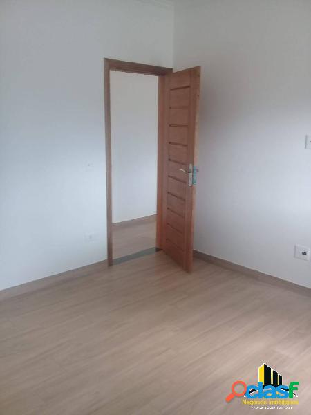 Oportunidade! Casa com 2 dormitórios no Parque Savoy