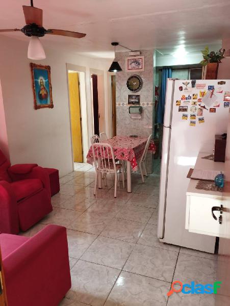 APTO TERREO EM ESTEIO