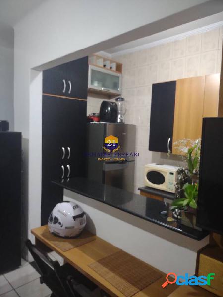 Apartamento amplo 1 dormitório no Centro de São Vicente