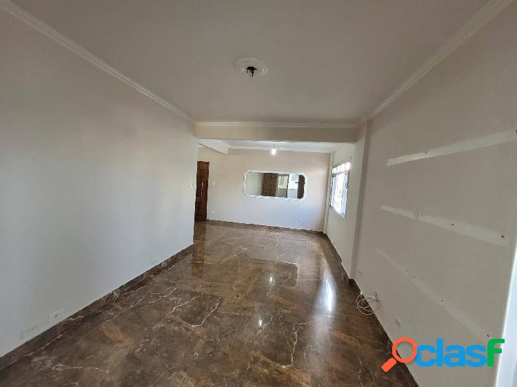 Apartamento em Praia Grande no Boqueirão, sendo 2