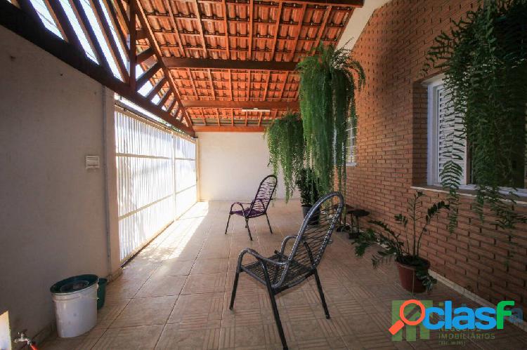 CASA COM 3 QUARTOS NO JARDIM PAULISTA