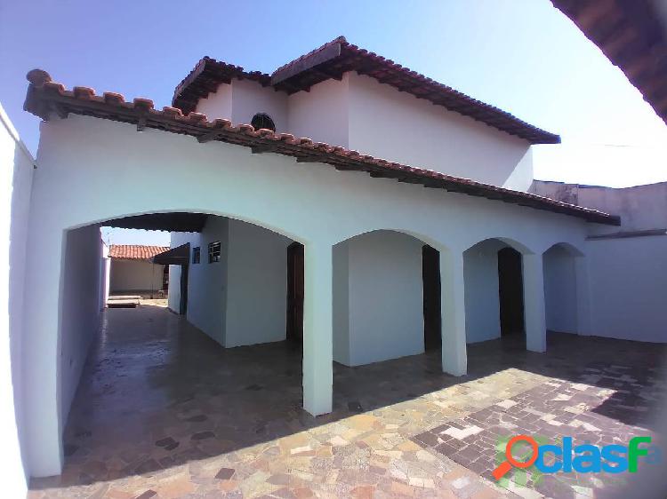 CASA NO JD NOVO HORIZONTE