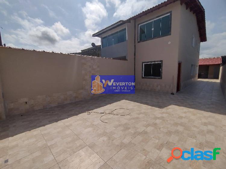 Casa 3 dormitórios com piscina R$379.900,00 em Mongaguá na