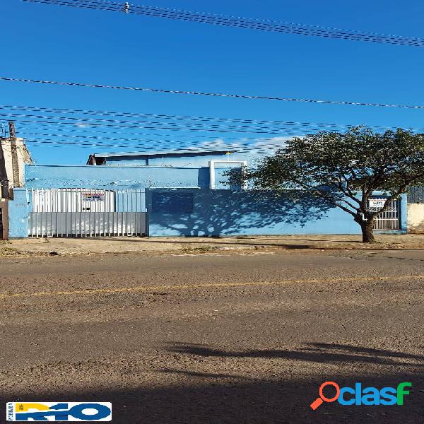 Casa Comercial com Salão para Locação na Rua Tiete