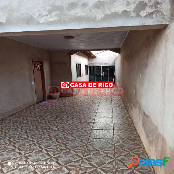 Casa á Venda em São Jerônimo da Serra - PR