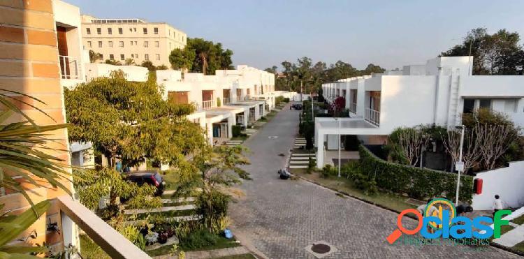 Casa isolada em condominio com 3 suites- Quinta da Vila Real