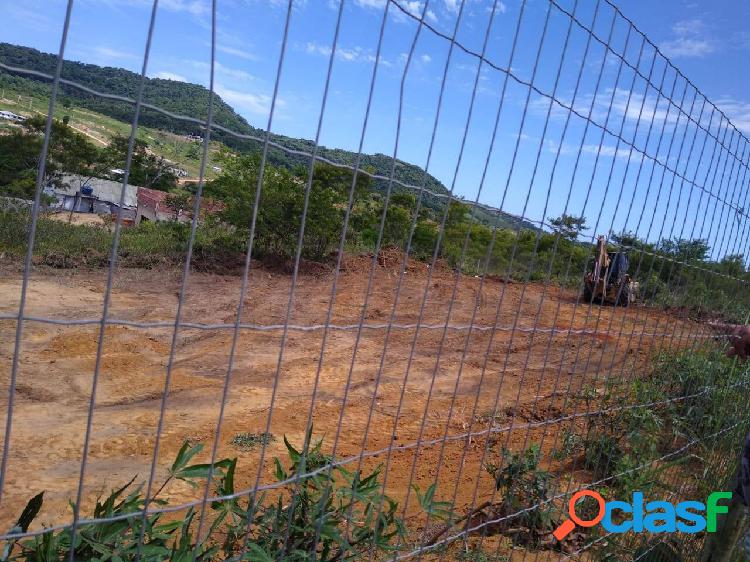 Excelente terreno à venda em Cantagalo 1000m²