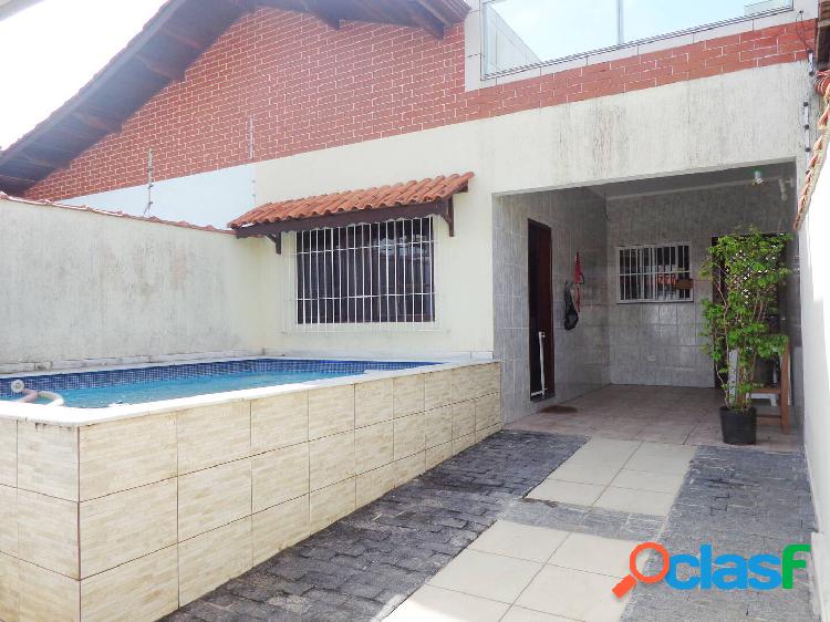 OPORTUNIDADE!! CASA COM PISCINA OTIMO PREÇO.