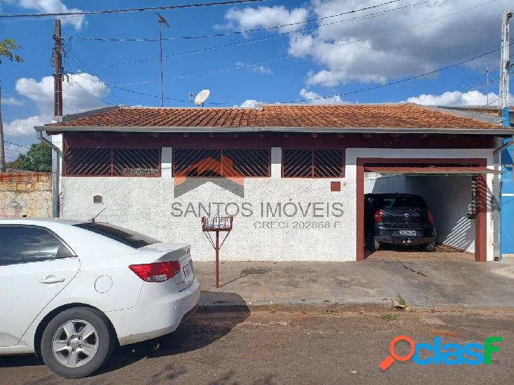 Residência com 3 Dormitórios - Presidente Geisel -
