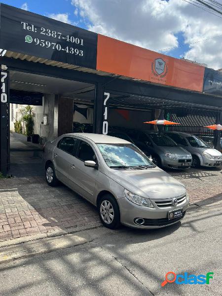 VOLKSWAGEN VOYAGE 1.01.0 CITY MI TOTAL FLEX 8V 4P PRATA 2012