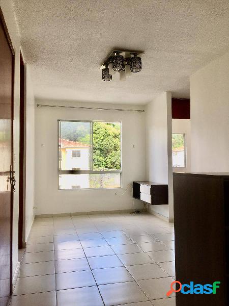 Vendemos apartamento no Condomínio Villa Jardim Orquídea