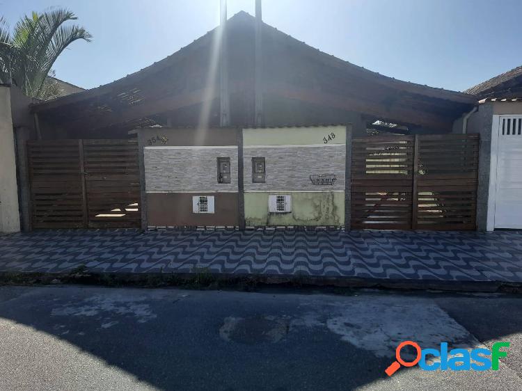 VENDE-SE CASA A 400MTS DA PISTA BALNEÁRIO JUSSARA -