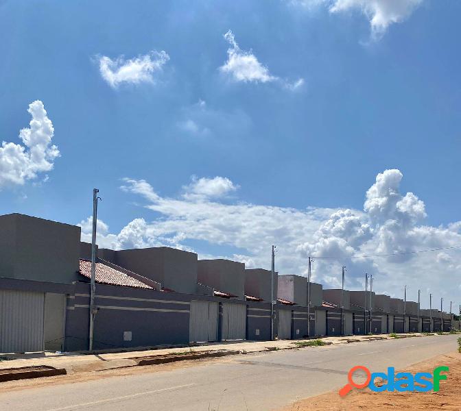 CASA 2/4 SENDO 1 SUÍTE NA VILA ROMANA