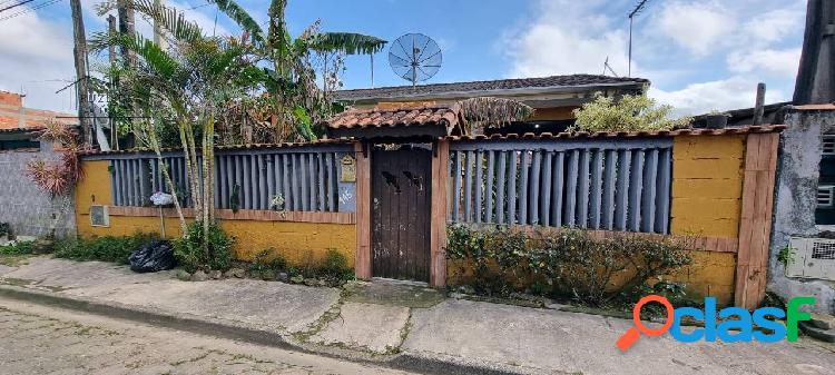 Casa a venda no Umuarama em Itanhaém 1000m da rodovia.
