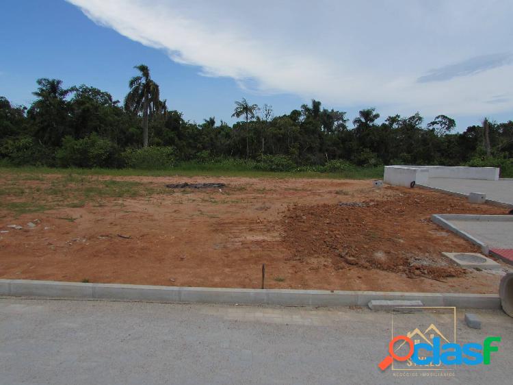 Terreno meio de quadra a venda, 214,23 m² - Forquilhas São