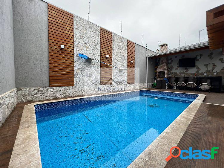 Vendo Casa Isolada com Piscina - Maracanã