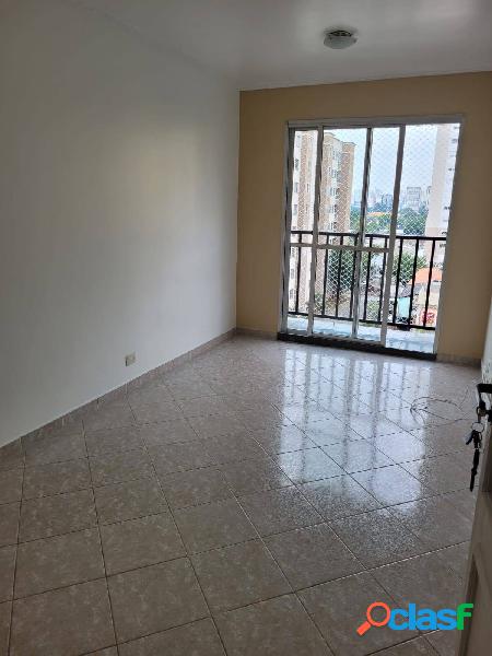 Apartamento com 02 dormitórios à venda e locação -