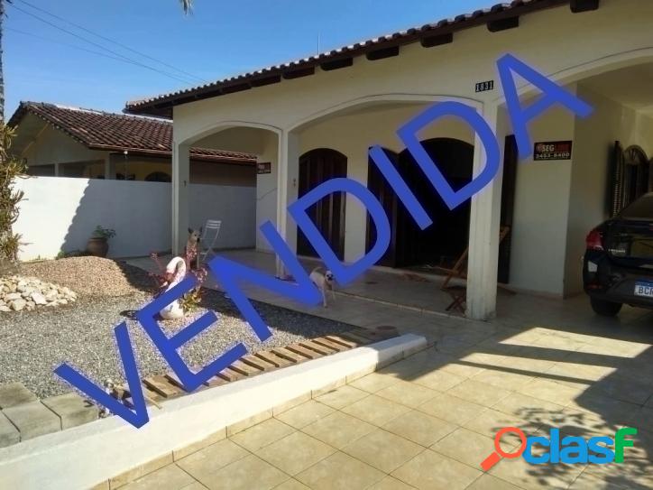 Urgente!!! a Apenas 400 Metros do Mar. Casa 230 m2 em
