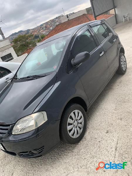 VOLKSWAGEN FOX CITY 1.0 MI 1.0MI TOTAL FLEX 8V 5P CINZA 2005